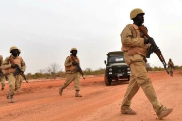 Burkina Faso: une série d’attaques fait une quarantaine de morts en un week-end