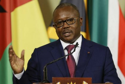 Le président bissau-guinéen Umaro Sissoco Embalo dissout le Parlement