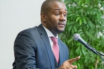Gabon: un ex porte-parole du président Ali Bongo comparait pour détournements de fonds