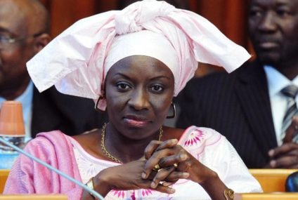 Sénégal: Aminata Touré claque la porte du groupe présidentiel à l’Assemblée