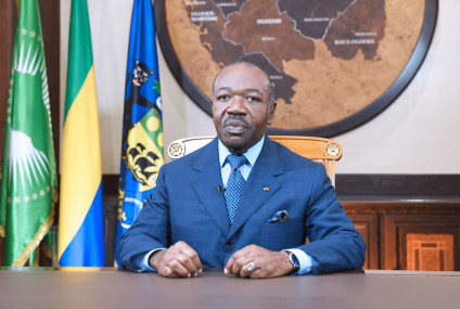 Gabon : Ali Bongo dissout le ministère des Travaux publics pour incompétence
