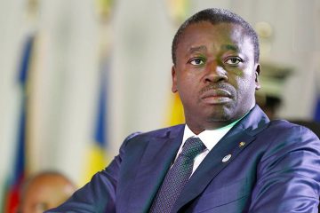 Faure Gnassingbé en Cote d’Ivoire pour rendre compte de l’avancement des discussions sur les 46 militaires détenus au Mali