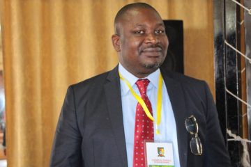 Cameroun: Parfait Siki, ex-secrétaire général de la Fécafoot, placé en détention provisoire