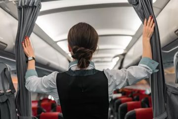 Une hôtesse sexuellement agressée en plein vol: l’avion atterrit d’urgence