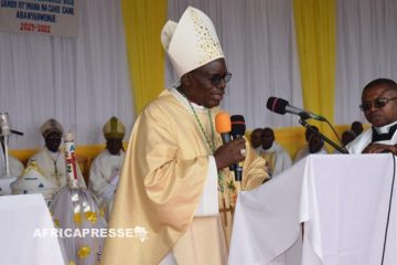 Monseigneur Bonaventure Nahimana, nouveau président de la CECAB