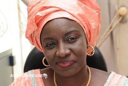 Au Sénégal, Aminata Touré contre-attaque