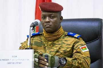 Burkina Faso : Le Capitaine Traoré Soutient l’Envoi d’un Contingent Burkinabé au Niger