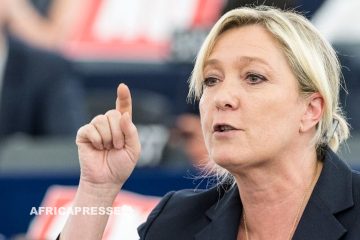 Conflit en Ukraine : Le Pen souhaite que la France prenne l’initiative d’une conférence sur la paix