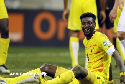 Foot: l’attaquant togolais Emmanuel Adebayor officialise sa retraite à 39 ans