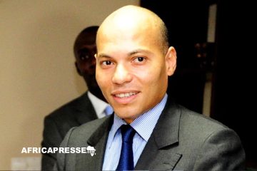 Karim Wade dépose sa caution présidentielle au Sénégal, malgré les interrogations persistantes