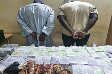 Cameroun: Arrestation de deux jeunes dans un centre commercial en possession des faux billets de banque