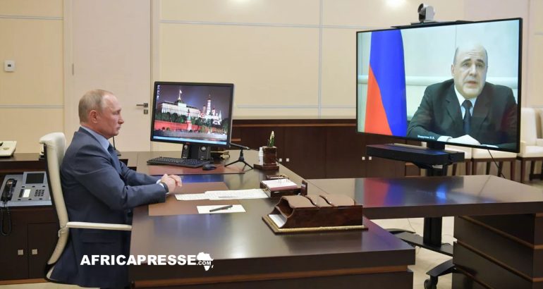 Vladimir Poutine en teleconference