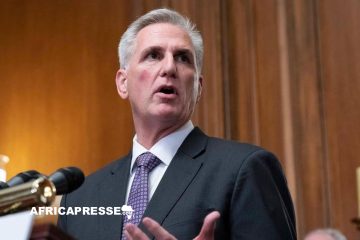 Kevin McCarthy évoque la possibilité d’une destitution de Joe Biden malgré les critiques de la Maison-Blanche