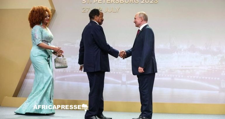 Paul Biya et Vladimir Poutine