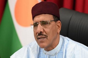 Niger : inquiétudes autour de la sécurité du président Mohamed Bazoum bloqué par la garde présidentielle