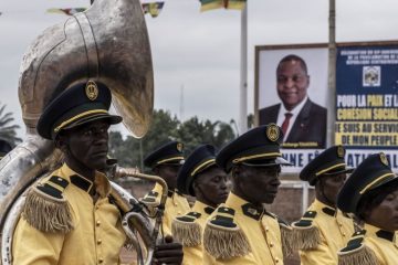 Tensions en Centrafrique : Touadéra mobilise ses partisans pour le “oui” au référendum constitutionnel