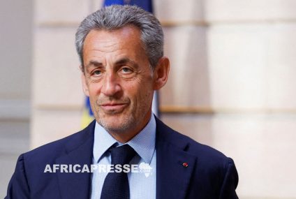 Nicolas Sarkozy Émet des Mises en Garde Concernant le Sahel et le Niger