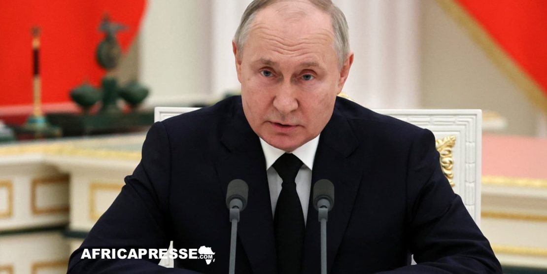 Poutine promet la victoire aux Russes lors de son investiture présidentielle