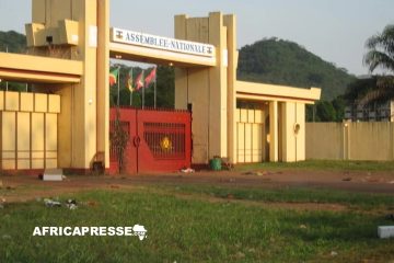 Polémique au Parlement Camerounais : le Mystère Autour du Poste Clé du Directeur de Cabinet
