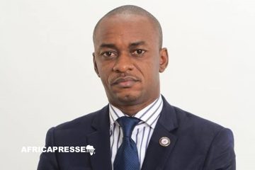Cameroun: l’opposant Cabral Libii contesté par un des fondateurs de son parti, le PCRN à l’approche du congrès