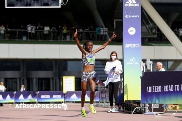 Agnes Jebet Ngetich, l’étoile kényane, établit un nouveau record mondial du 10 km