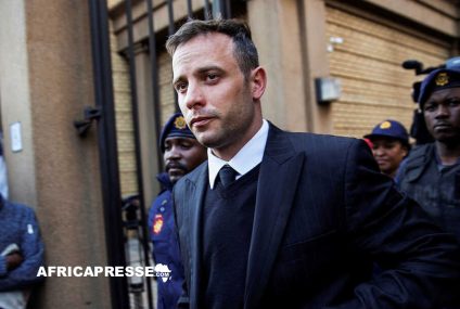 Oscar Pistorius, l’ex-athlète paralympique, en liberté conditionnelle après 11 ans de détention