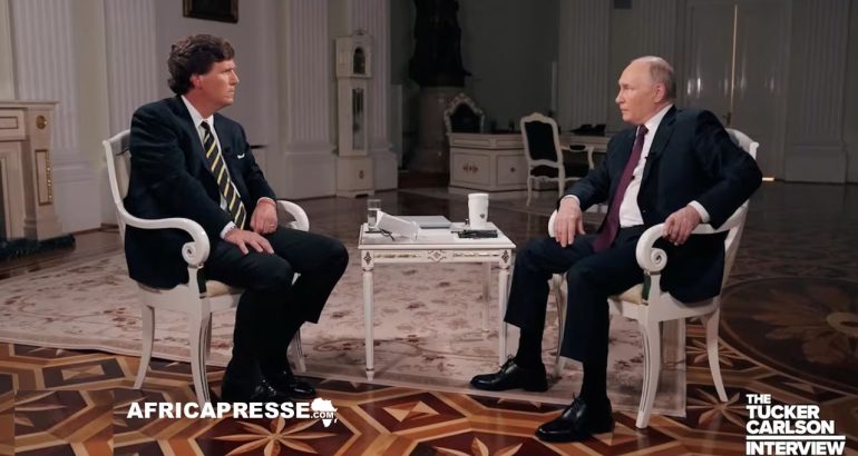 Tucker Carlson en tête-à-tête avec Vladimir Poutine