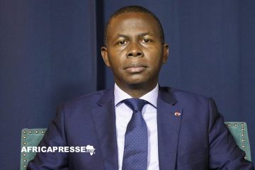 Centrafrique: L’opposant Mboli-Goumba affirme sa détermination en vue de son procès, prêt à endurer 20 ans d’emprisonnement