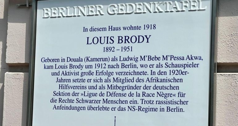 Une plaque honorant l’acteur camerounais Louis Brody inaugurée en Allemagne