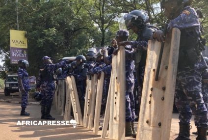 Ouganda : la jeunesse défiant l’interdiction de manifester contre la corruption