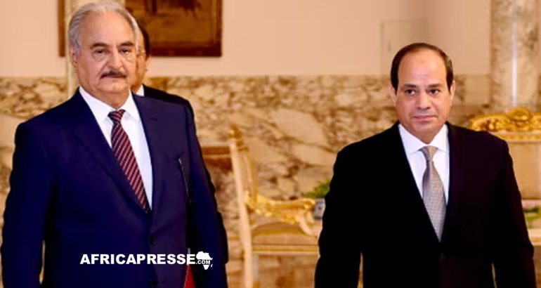 Abdel Fattah al-Sissi et le maréchal libyen Khalifa Haftar