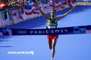 JO 2024 : Tamirat Tola remporte au marathon de Paris et établit un nouveau record olympique