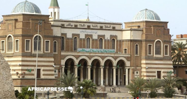 La banque centrale à Tripoli, Libye