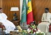 Le président sénégalais Bassirou Diomaye Faye rencontre l’ancien président nigérien Mahamadou Issoufou pour discuter de la sécurité