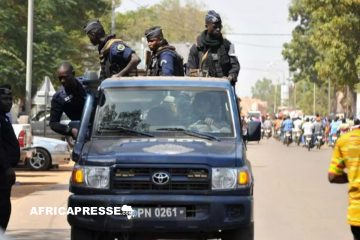 Burkina Faso : Le gouvernement gèle les biens de plus de cent personnes accusées de terrorisme