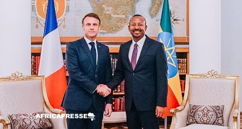 Emmanuel Macron, et le Premier ministre éthiopien, Abiy Ahmed, à Addis Abeba