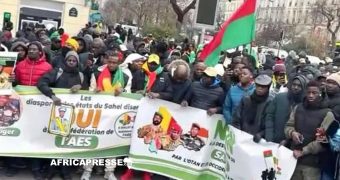 À Paris, la diaspora soutient l’Alliance des États du Sahel et son retrait de la CEDEAO