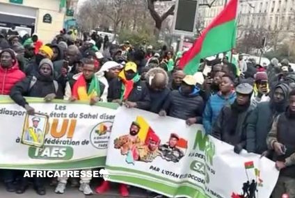 À Paris, la diaspora soutient l’Alliance des États du Sahel et son retrait de la CEDEAO