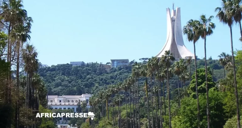Accord de 1968 : l’Algérie refuse l’ultimatum français sur la réciprocité des restrictions Le Musée des Beaux-Arts d'Alger vu depuis le Jardin d'Essai