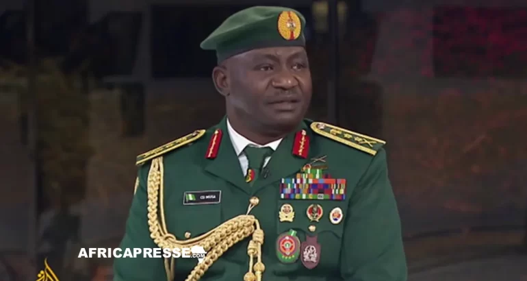 Le Chef d’État-Major Nigérian se voit refuser le visa pour se rendre au Canada : Un incident administratif aux répercussions diplomatiques Le chef d'état-major des armées du Nigeria, Christopher Musa