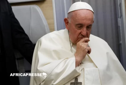 Le pape François toujours en état critique, une amélioration progressive selon le Vatican