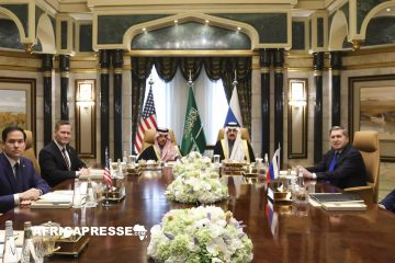 Échanges russo-américains à Riyad : Moscou refuse l’Ukraine dans l’OTAN au profit de la sécurité européenne Échanges russo-américains à Riyad : Moscou refuse l’Ukraine dans l’OTAN au profit de la sécurité européenne