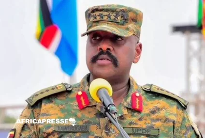 RDC : Le général ougandais Kainerugaba déclare son intention d’envahir une ville congolaise