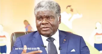 Côte d’Ivoire : Robert Beugré Mambé confirmé au poste de Premier ministre, la continuité en marche