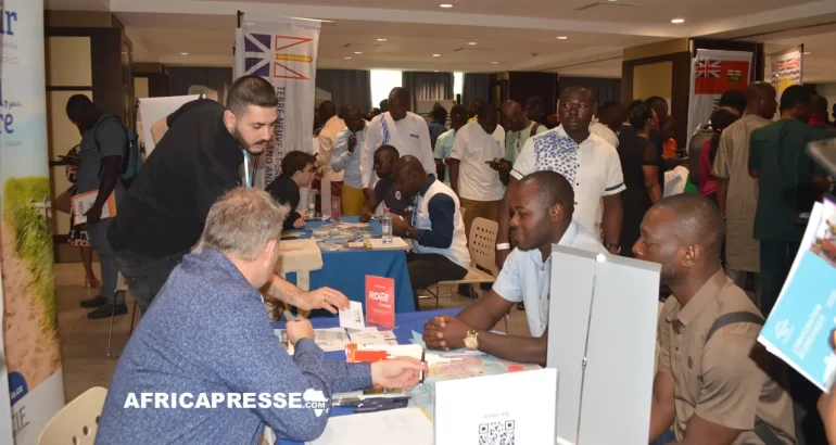 Destination Canada a Douala au Cameroun atelier