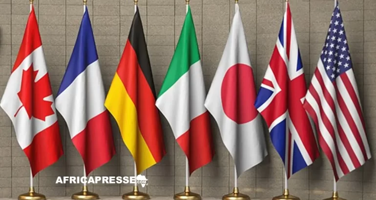 Les drapeaux des sept pays du G7