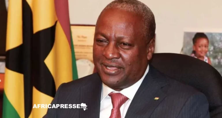 Ghana : Une décision historique, le président suspend la présidente de la Cour suprême John Dramani Mahama