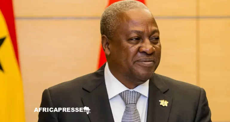John Mahama au Forum des PDG : « Pomper du pétrole comme s’il n’y avait pas de lendemain » pour sauver l’économie du Ghana John Dramani Mahama