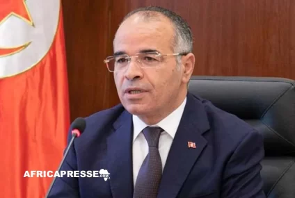 Tunisie : Kaïs Saïed limoge son Premier ministre, Kamel Madouri, et désigne Sarra Zaafrani Zenzri à sa place