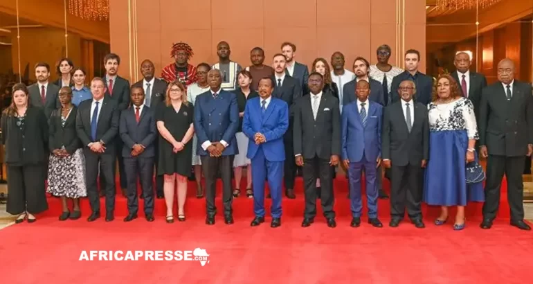 Cameroun : Le débat autour du rôle de la France pendant la colonisation atteint un nouveau sommet Présidence de la République du Cameroun